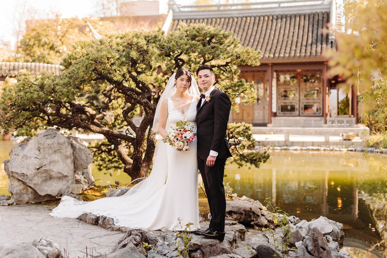 White Chinese Wedding Dress